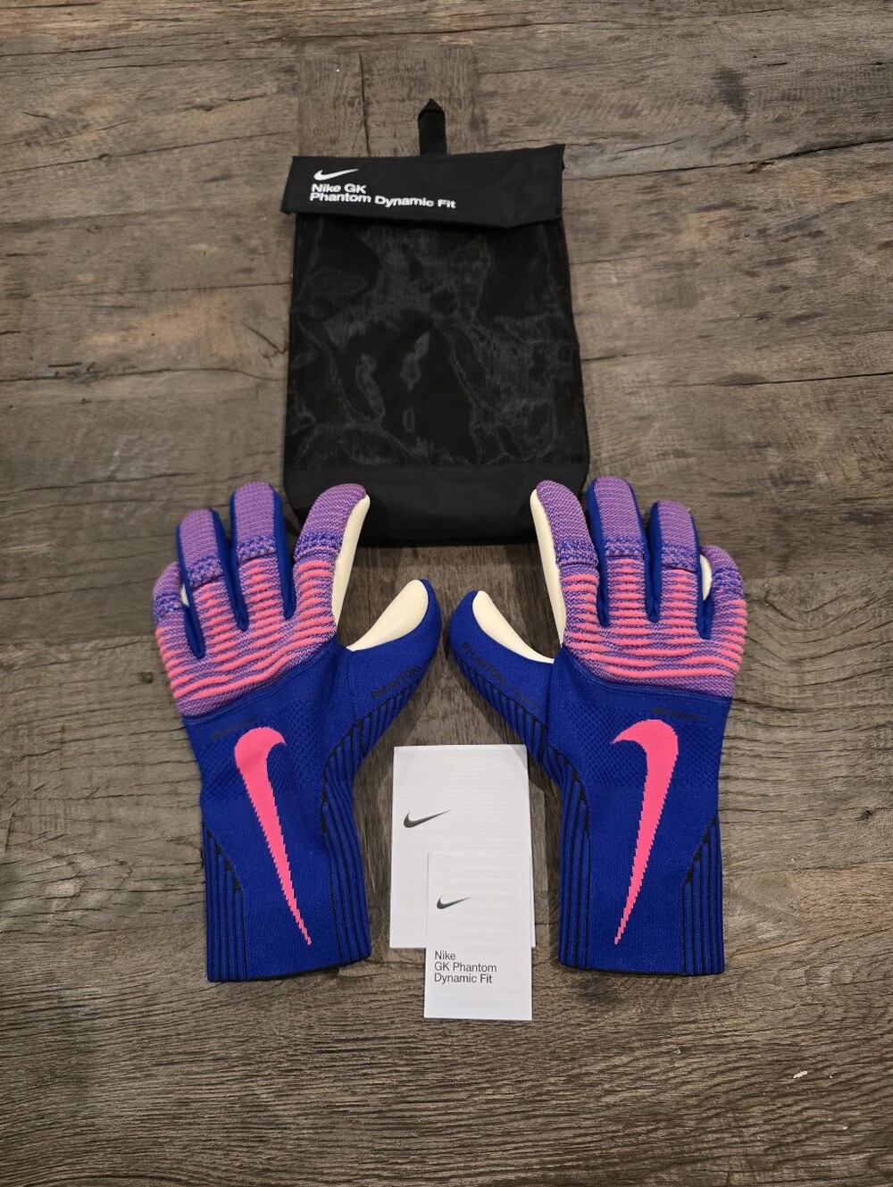 NIKE GK PHANTOM DYNAMIC FIT SOCCER GOALIE GLOVES MENS